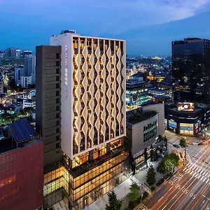 Hotel Mercure Ambassador Hongdae Seoul